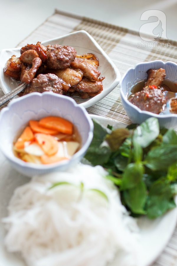 Bún chả thịt nướng